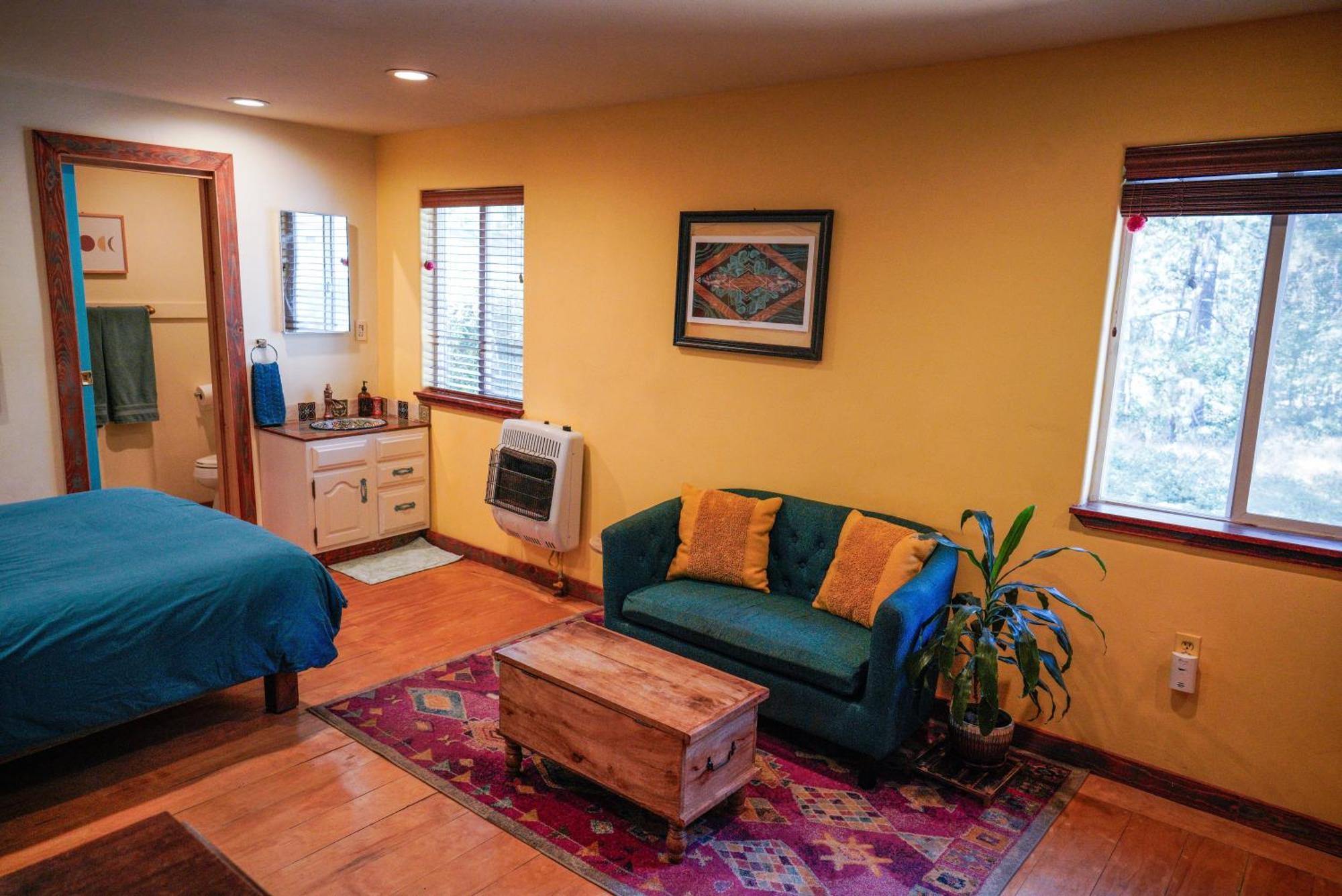 The Gold Heart Of Grass Valley Exterior photo